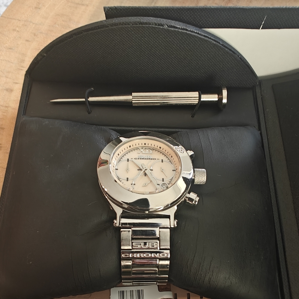 A charming watch Sub Chrono - Picture 4 of 10